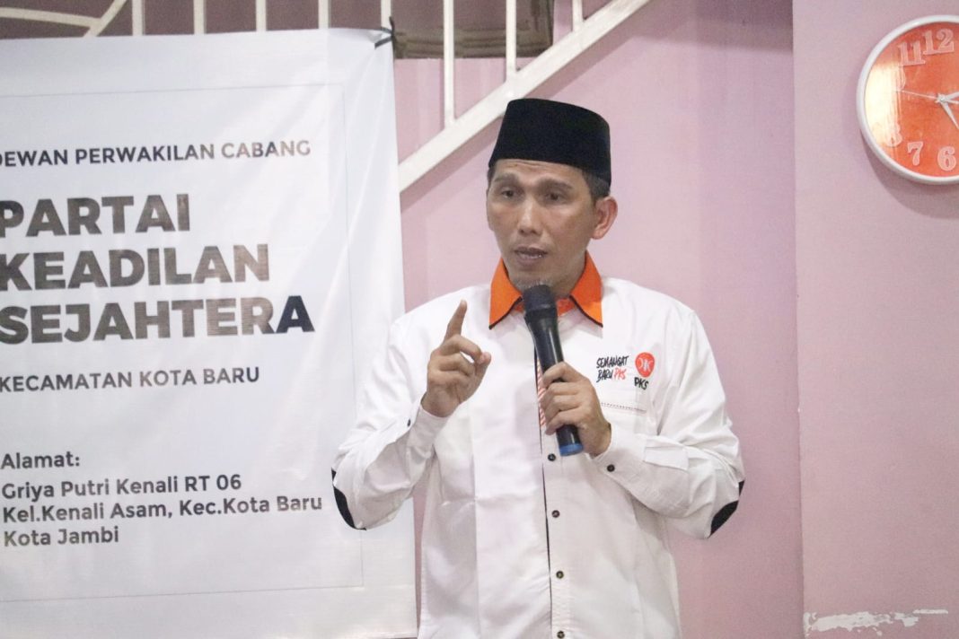 Calon Anggota Legislatif DPRD Provinsi Jambi, Heru Kustanto usai menghadiri agenda reses Anggota Komisi IV DPRD Kota Jambi, Jasrul pada Sabtu 22 Juli 2023. (Foto: Zuan/Oerban)