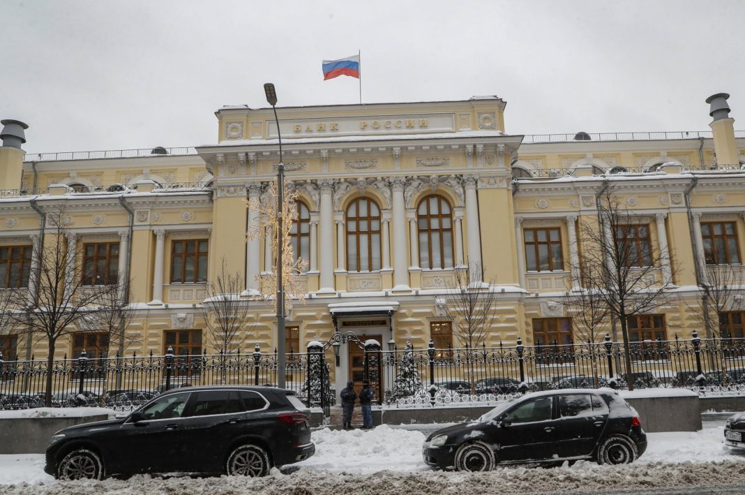 Atasi Inflasi, Bank Sentral Rusia Menaikkan Suku Bunga Menjadi 16%
