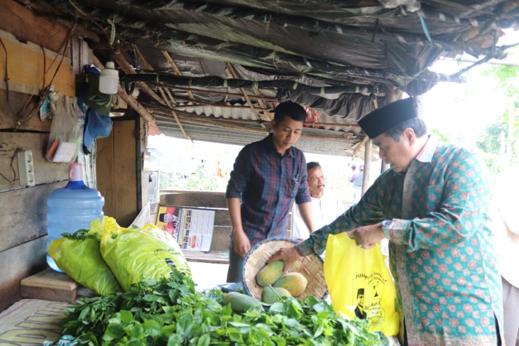 Borong Habis Sayuran di Kebun Azwar, Ternyata Ini Alasan HBA