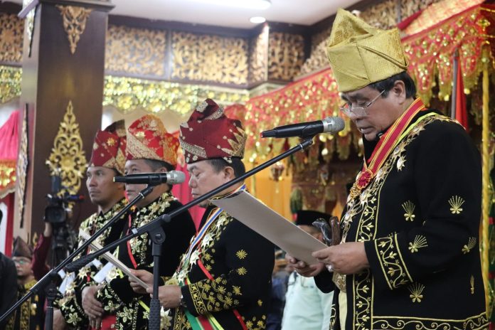 13 Tokoh Nasional Raih Gelar Adat dari LAM Provinsi Jambi, Ini Daftar Penerimanya