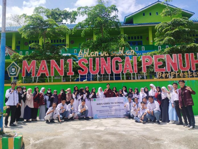 Kenalkan Dunia Kampus, IMKS Gelar Kegiatan Goes to School