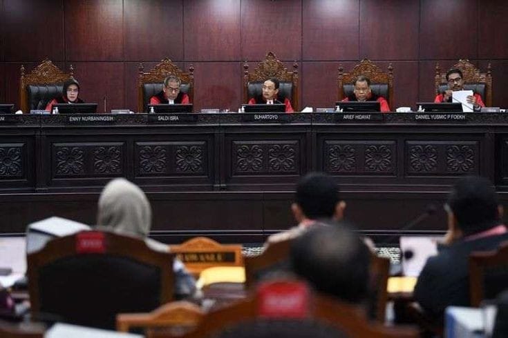 Dissenting Opinion Memberikan Asa untuk Bangsa