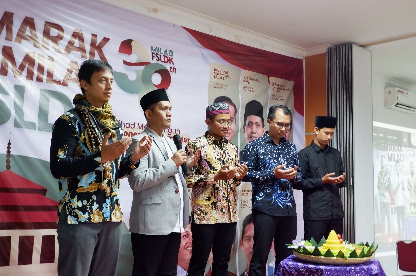 Semarak Milad FSLDK ke 38: Warna Baru untuk Dimulainya Dakwah di Indonesia