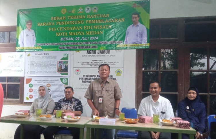 UPT Kementan di Jambi Berikan Penguatan Sarana P4S Cendawan Eduwisata Guna  Mendukung Pembangunan Pertanian 