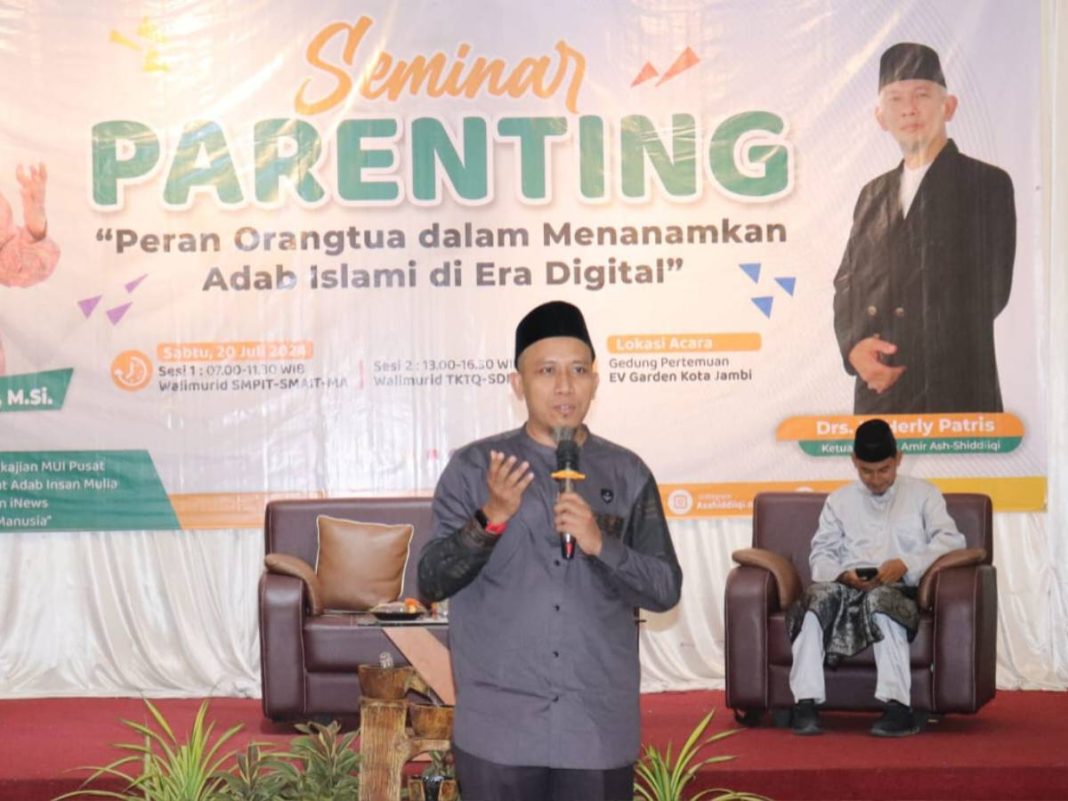 Ustaz Wido Supraha: Mendidik Anak dengan Menjaga Fitrahnya