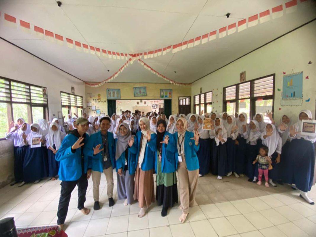 Penguatan Pendidikan Berkualitas, Kukerta Posko 34 UIN STS Jambi Sosialisasi Program Anti-Bullying di SMP 31