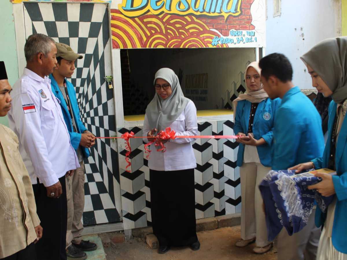 Grand Opening Perpustakaan Desa Suka Damai Jadi Kado Perpisahan Kukerta Gelombang 1 Posko 34 UIN STS Jambi 