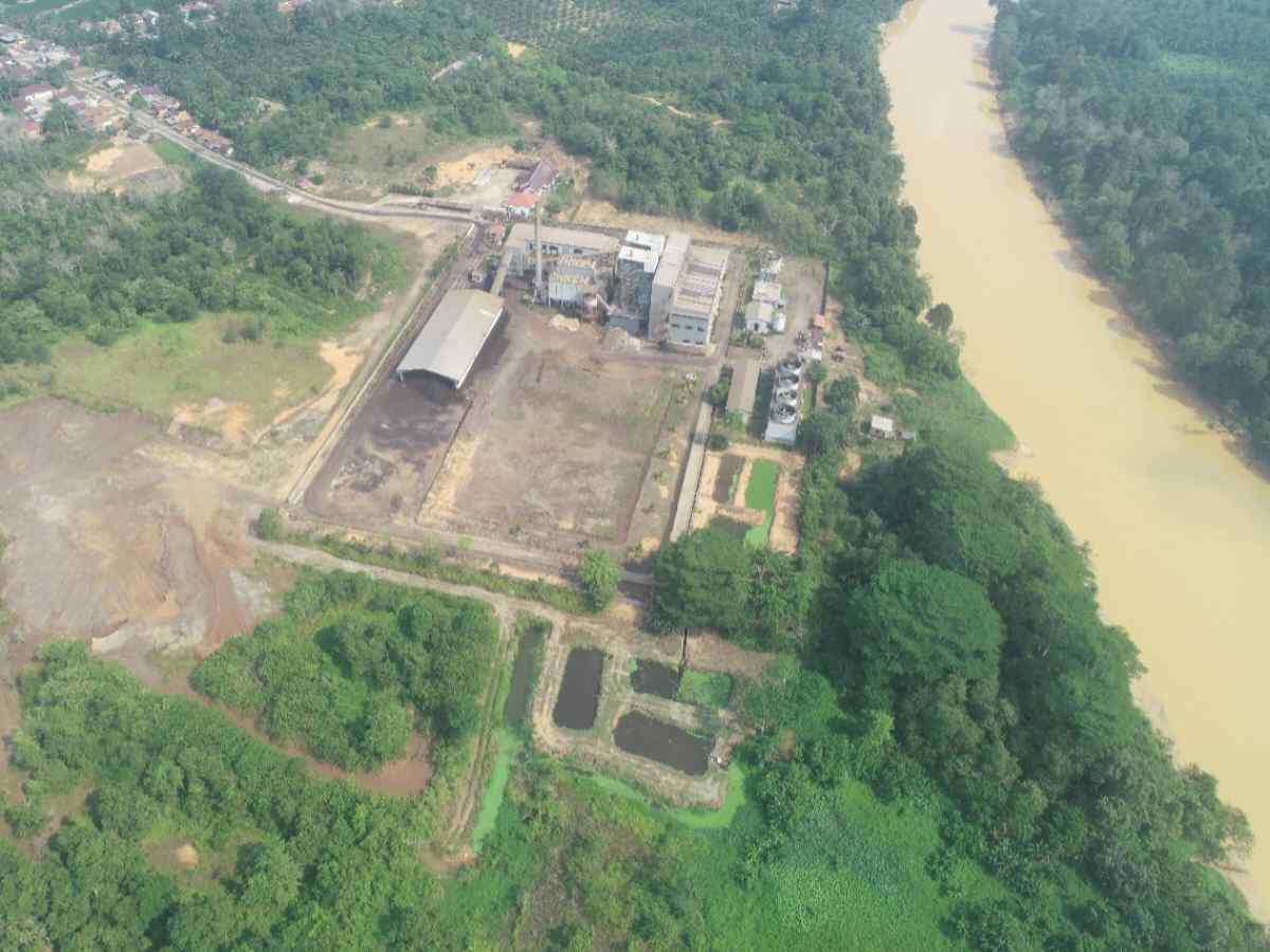 Limbah Buangan Batubara PPE Kian Meluas, Ancam Anak Sungai Desa Semaran