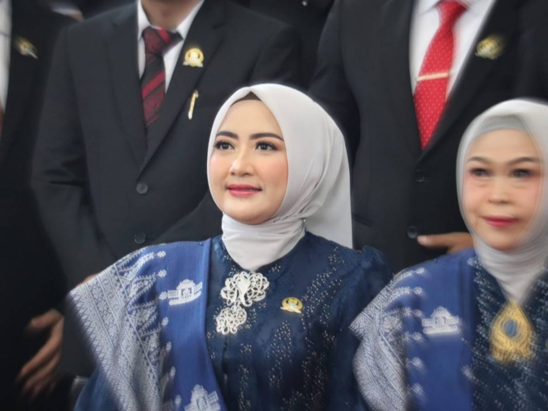 Kembali Dilantik Jadi Anggota DPRD Provinsi Jambi, Ririn Novianty BBS Siap Wakili Perempuan Perjuangkan Aspirasi Masyarakat