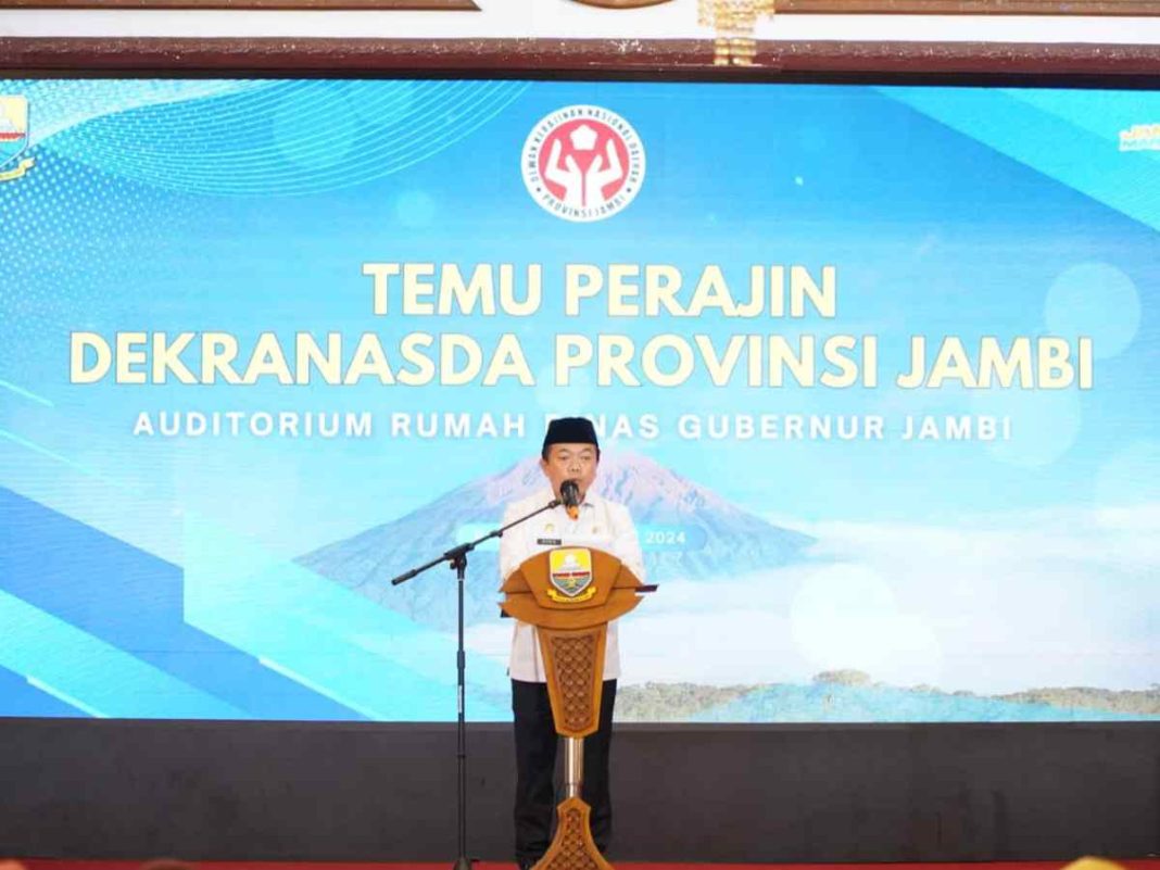 Gubernur Al Haris Tegaskan Komitmen Pemerintah Perkuat Dukungan Pendampingan bagi Perajin