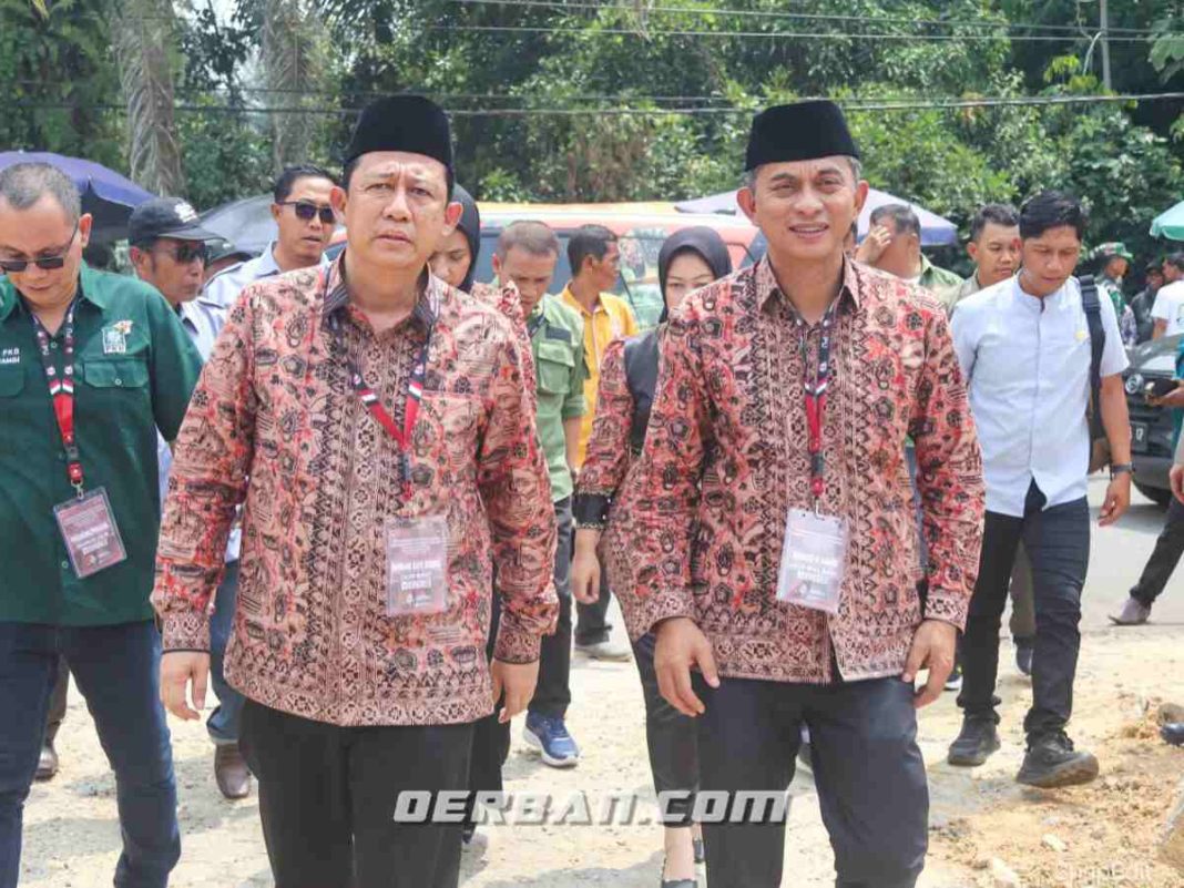 Pleno Penetapan Nomor Urut Pilkada Muaro Jambi 2024, BBS-Jun Jadi Paslon Pertama yang Hadir