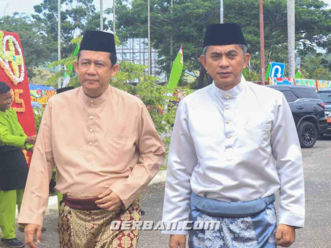 Bersama Jun Mahir, BBS Hadiri Paripurna HUT ke-25 Muaro Jambi