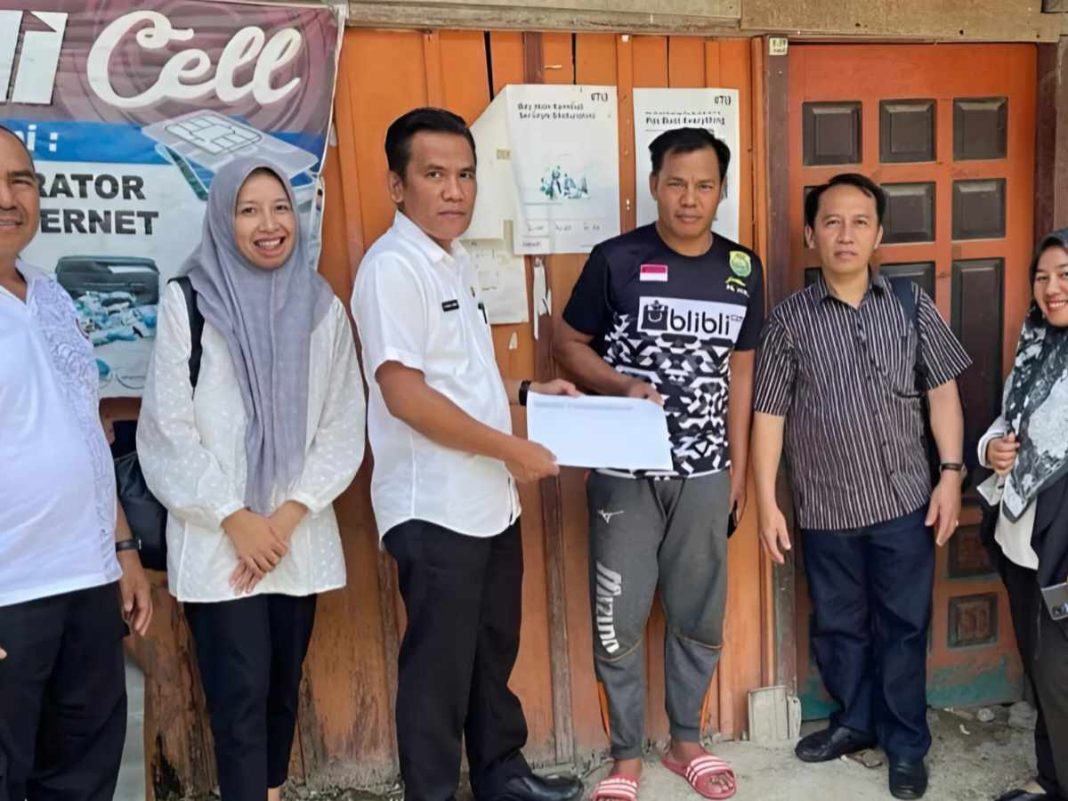 Penerima Bantuan Dumisake Jambi Sehat: Terima Kasih Pak Gubernur, Semoga Program Ini Tetap Ada