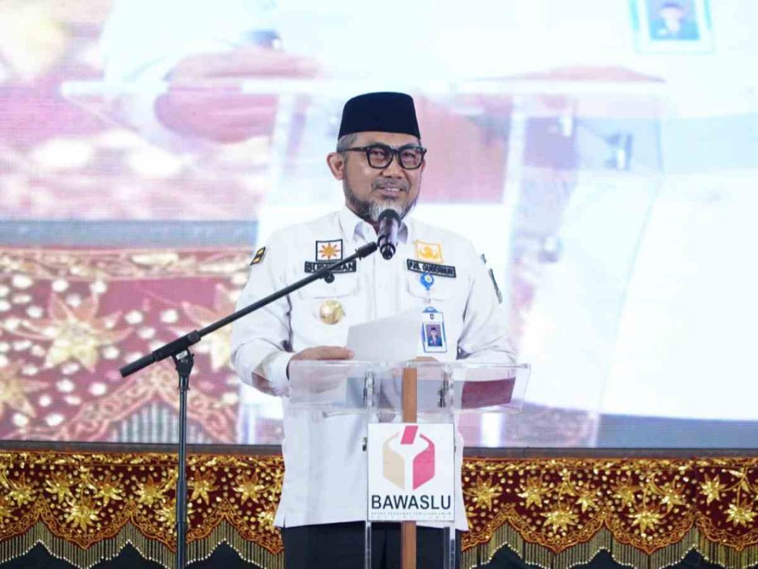 Pjs. Gubernur Sudirman: Wujudkan Pilkada Aman, Damai, Kondusif Serta Jaga Netralitas ASN dan Kepala Desa