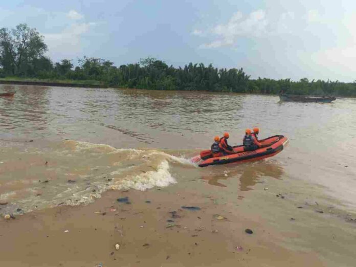 Lansia Tenggelam di Sungai Berbak, Tim SAR Kerahkan Operasi Pencarian