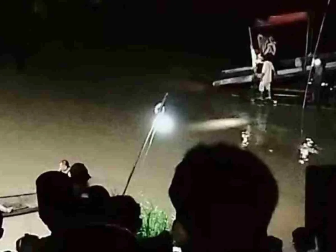 Remaja Tebo Tenggelam Terseret Arus Sungai Batang Hari, Tim SAR Lakukan Pencarian