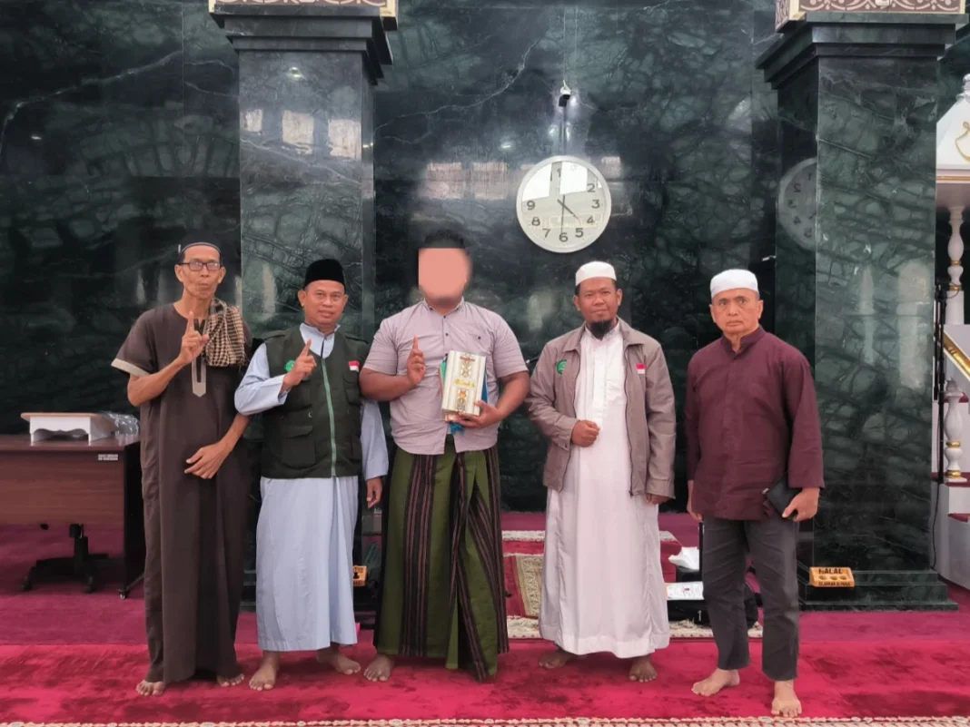 Senja dan Cahaya Wajah Mempelai Jadi Jalan Hidayah Seorang Fotografer