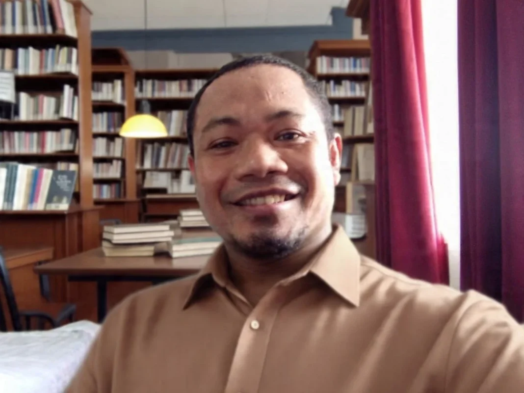 Ijazah Palsu, Budak dan Lingkaran Para Raja 