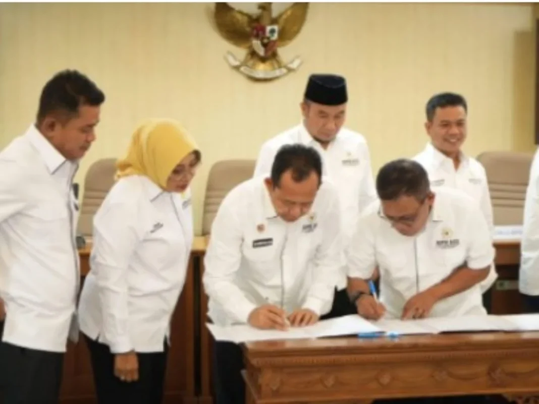 Bupati Muaro Jambi Hadiri Sosialisasi National Urban Development Project (NUDP)