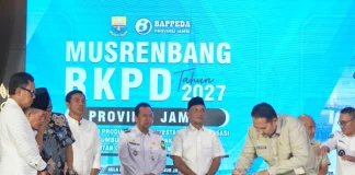 Tingkatkan Sinergi Pembangunan, Bupati M. Syukur Hadiri Musrenbang RKPD Provinsi Jambi 2027 Tingkatkan Sinergi Pembangunan, Bupati M. Syukur Hadiri Musrenbang RKPD Provinsi Jambi 2027