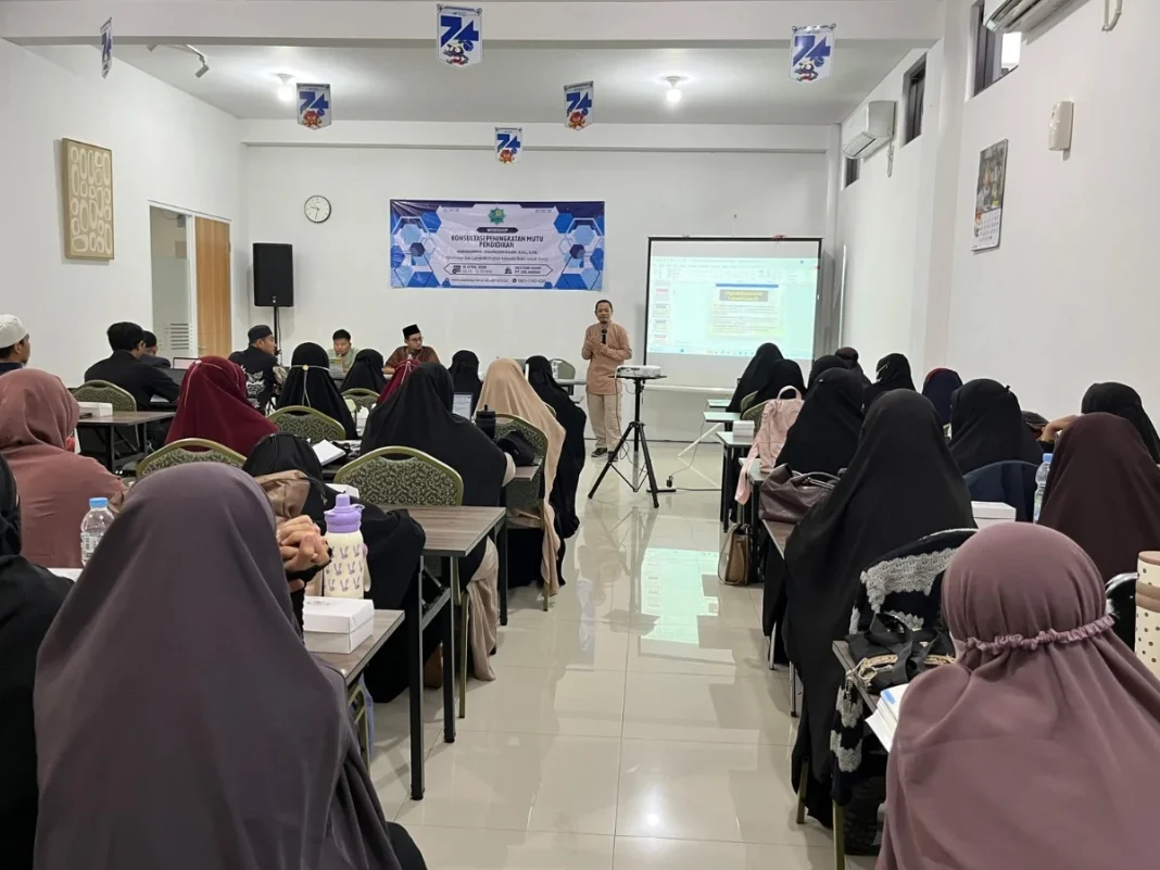 Tingkatkan Kompetensi, SDIT Tahfizh Sabilul Qur'an Kota Cirebon Adakan Workshop Literasi Nasional untuk Guru